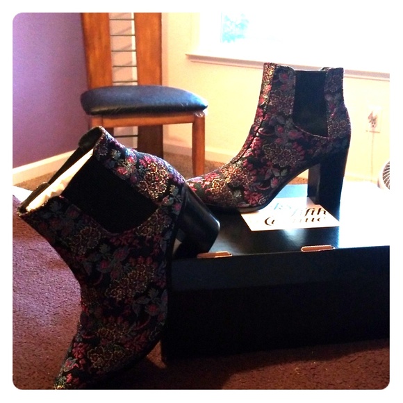 Booties - Picture 1 of 4